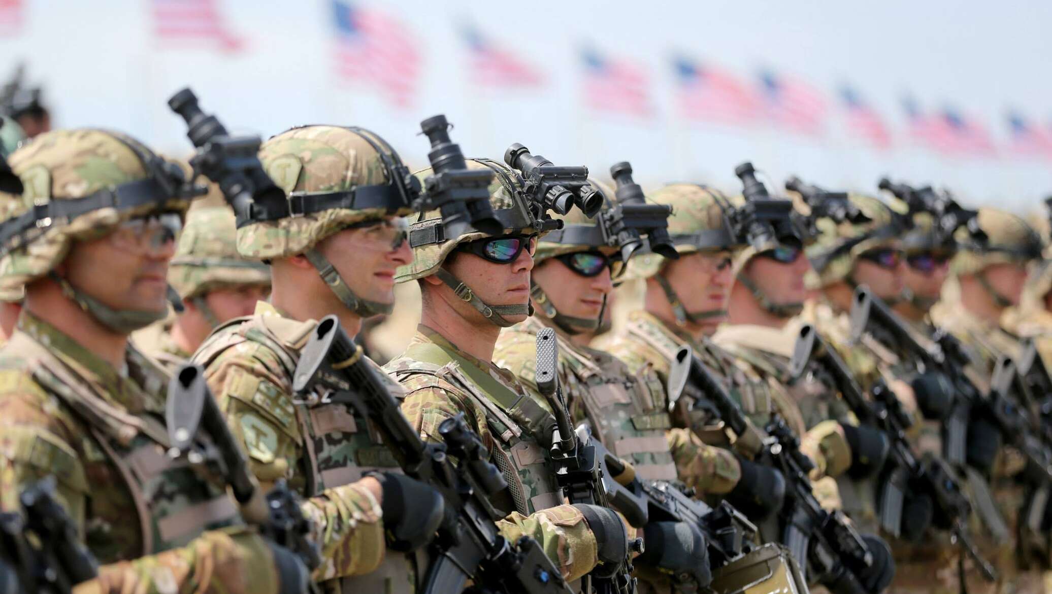 Военная сила нато. Армия США (Сухопутные войска США). Современная армия США. Армия НАТО. Современная американская армия.
