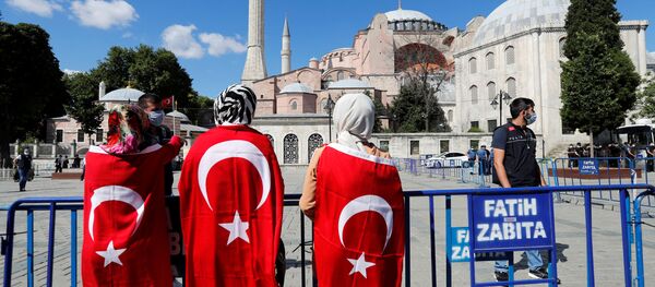 Мусульмане и собор Святой Софии в Стамбуле - Sputnik Грузия