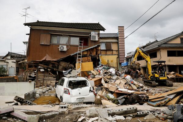 Больше всего погибших - более 50 человек - пришлось на префектуру Кумамото. На фото - разрушения в городе Хитоёси, префектура Кумамото, юго-запад Японии - Sputnik Грузия