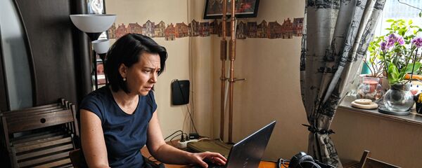 Удаленный режим работы из-за угрозы распространения коронавируса - Sputnik Грузия