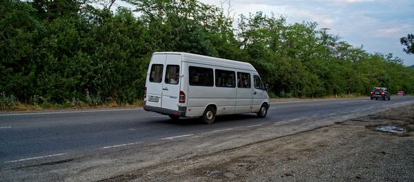 სამგზავრო მიკროავტობუსი სამგზავრო მიკროავტობუსი - Sputnik საქართველო