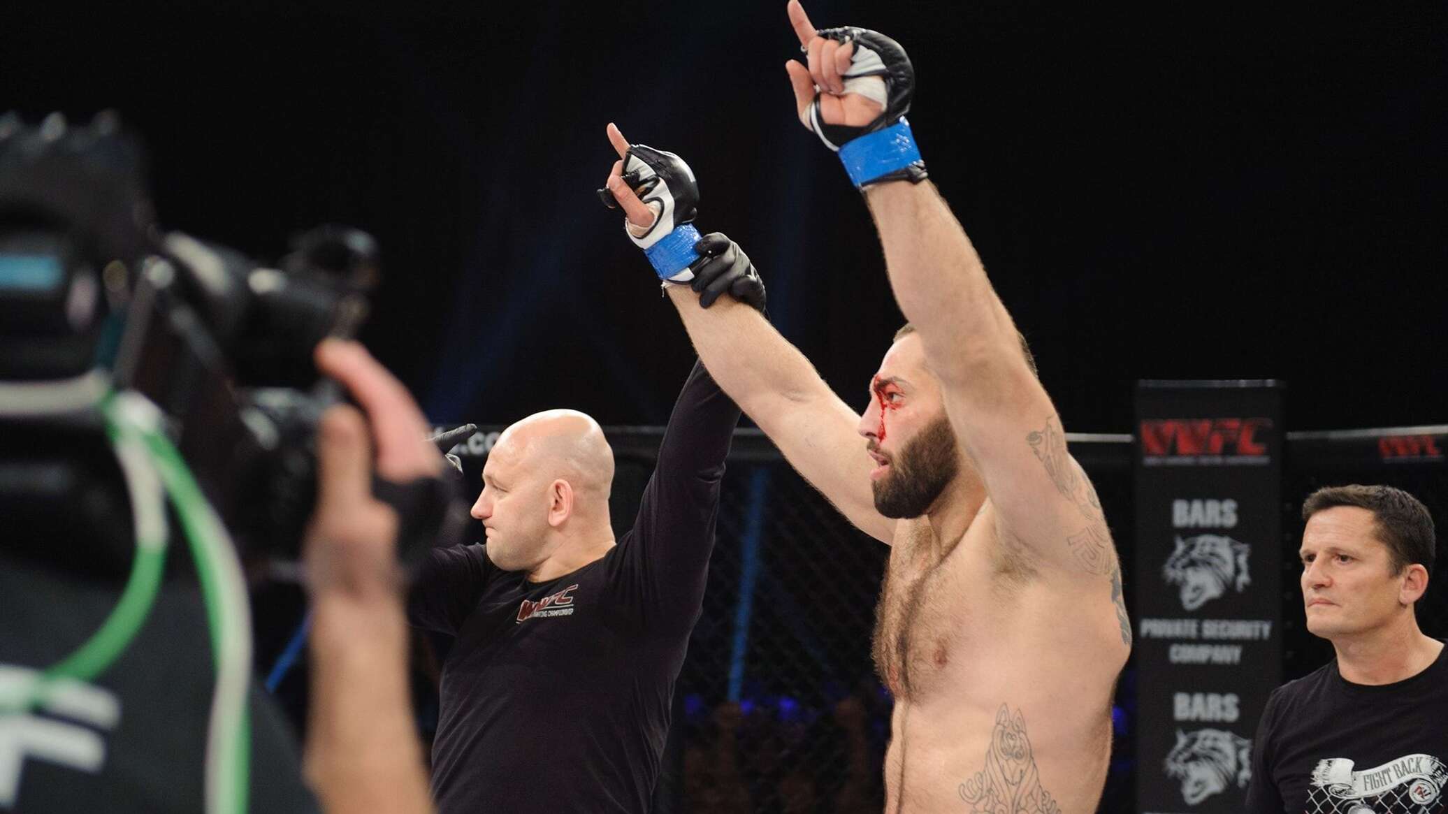 UFC: რომან დოლიძემ იტალიელი მარვინ ვეტორი დაამარცხა