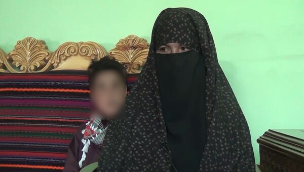 Афганская девушка отомстила талибам за убийство родителей - видео - Sputnik Грузия