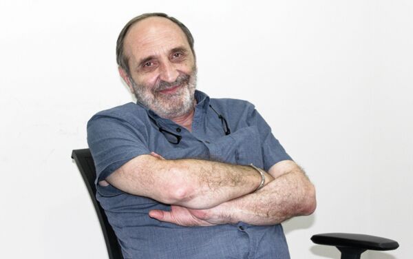 Чем пригрозили сотрудники КГБ грузинскому журналисту во время Олимпиады - Sputnik Грузия