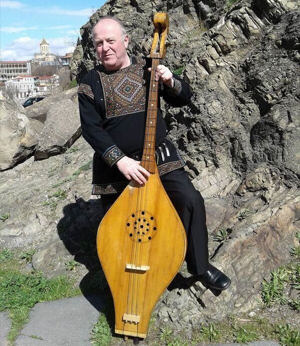 ექსპერიმენტები მუსიკაში, ქართული “კონტრაბასი” და ზოოპარკში უჩვეულო თხოვნით მისული მუსიკოსი ექსპერიმენტები მუსიკაში, ქართული “კონტრაბასი” და ზოოპარკში უჩვეულო თხოვნით მისული მუსიკოსი - Sputnik საქართველო