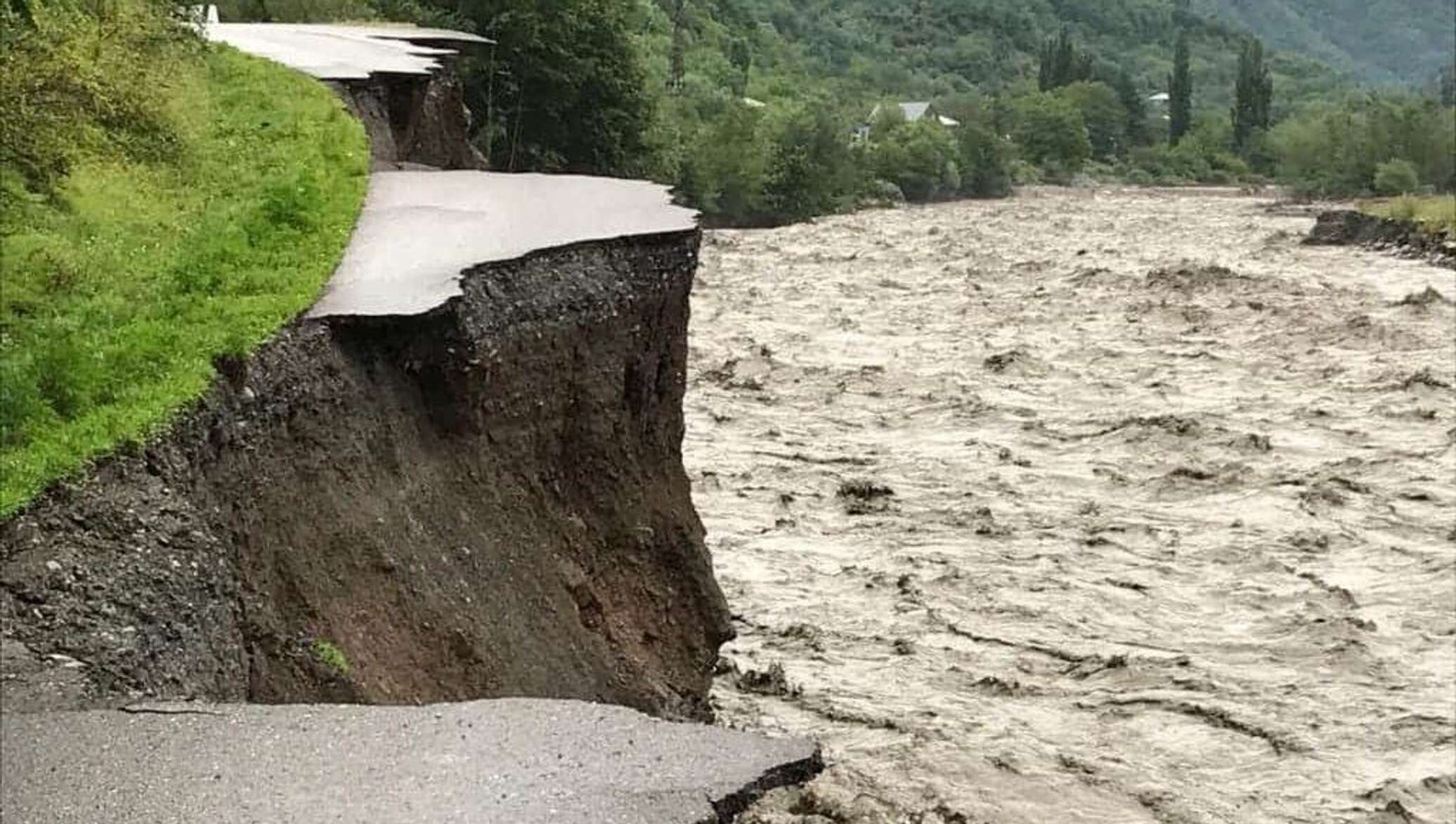 грузия землетрясение