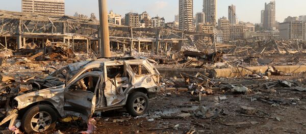 Мощный взрыв в Бейруте - столице и крупнейшем городе Ливана Мощный взрыв в Бейруте - столице и крупнейшем городе Ливана - Sputnik Грузия