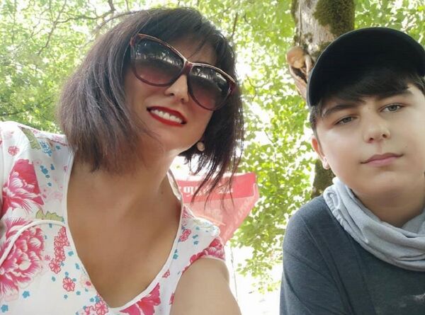 როცა ლექსის მუზა გასაქანს არ გაძლევს – „კარგი მთარგმნელი ორმაგად პოეტია“ როცა ლექსის მუზა გასაქანს არ გაძლევს – „კარგი მთარგმნელი ორმაგად პოეტია“ - Sputnik საქართველო