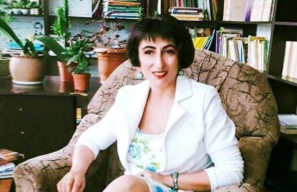 როცა ლექსის მუზა გასაქანს არ გაძლევს – „კარგი მთარგმნელი ორმაგად პოეტია“ როცა ლექსის მუზა გასაქანს არ გაძლევს – „კარგი მთარგმნელი ორმაგად პოეტია“ - Sputnik საქართველო