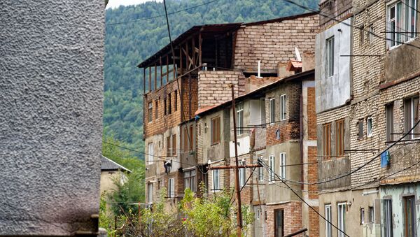 Город Боржоми - пристройки к жилым домам - Sputnik Грузия