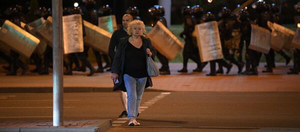 Протесты в Минске, день 3 - Sputnik Грузия