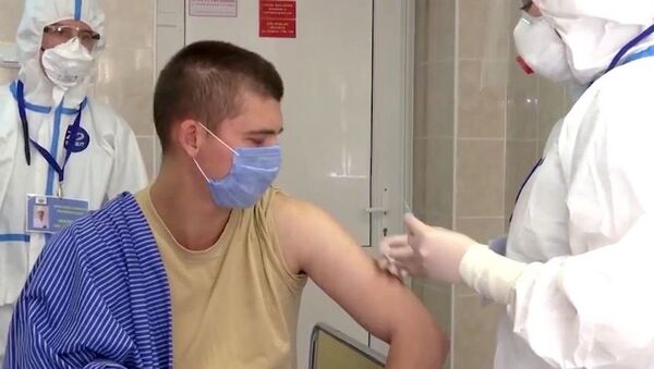 В России начались испытания вакцины от COVID-19 - Sputnik Грузия