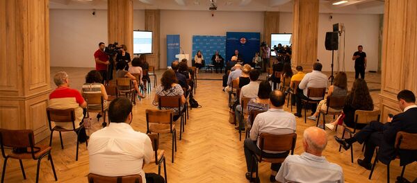 UNICEF-ის კვლევის პრეზენტაცია თბილისში UNICEF-ის კვლევის პრეზენტაცია თბილისში - Sputnik საქართველო