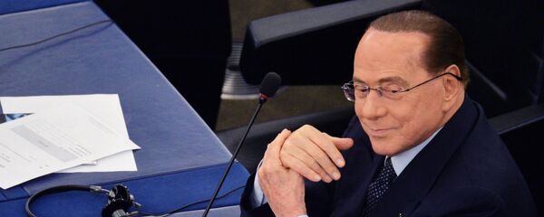 Депутат от партии Вперед, Италия Сильвио Берлускони - Sputnik Грузия