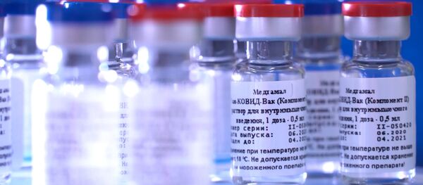 Вакцину Спутник V выпустили в гражданский оборот. Кого привьют первыми? - Sputnik Грузия