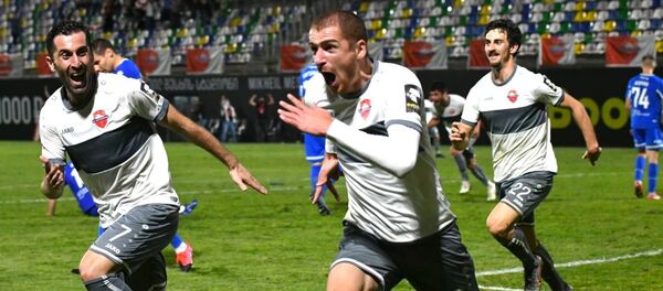 Матч Лиги Европы между тбилисским ФК “Локомотив” и московским ФК “Динамо” на стадионе им. Михаила Месхи-2 - Sputnik Грузия