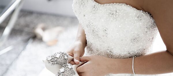 Свадебная церемония. Невеста в свадебном платье - Sputnik Грузия