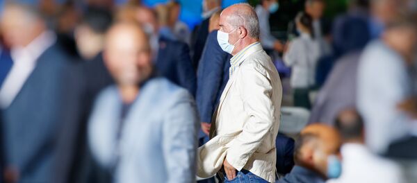 მამაკაცი პირბადით მამაკაცი პირბადით - Sputnik საქართველო