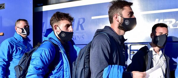 Игроки тбилисского ФК Динамо возвращаются на родину - Sputnik Грузия