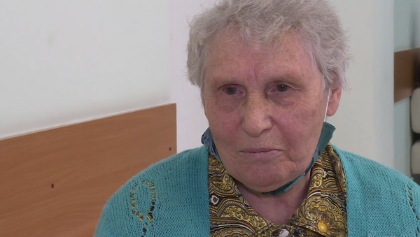 “Я уколов не боюсь”: 81-летняя медсестра cделала себе вакцину от коронавируса - Sputnik Грузия