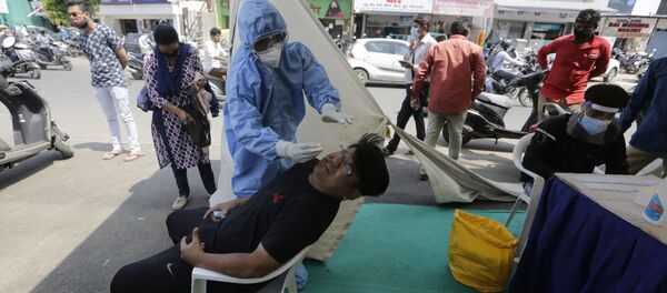 Пандемия коронавируса. Тестирование жителей Индии на COVID 19 - Sputnik Грузия