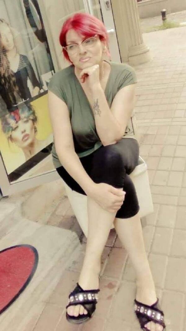 ემიგრანტი ქალის წერილები: უცხო ადამიანს მენდო, 1300 ევრო გამომიგზავნა და აქ ჩამომიყვანა - Sputnik საქართველო