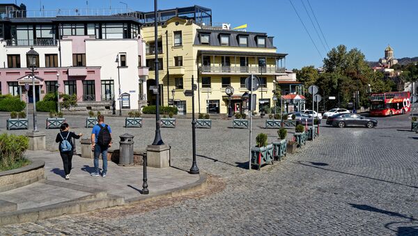 Пустующие улицы в туристическом центре. Вид на Мейдан - площадь Вахтанга Горгасали в центре Тбилиси - Sputnik Грузия