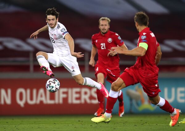 В бешеном ритме сборная Грузия отыграла октябрь - послесловие к матчам В бешеном ритме сборная Грузия отыграла октябрь - послесловие к матчам - Sputnik Грузия