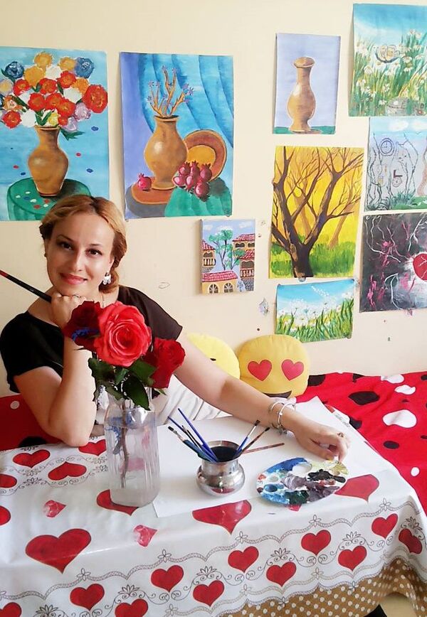 „ასაკოვან დედამთილთან უდედოდ დავტოვე სამი შვილი“ – თვითნასწავლი მხატვრის მძიმე ცხოვრება - Sputnik საქართველო