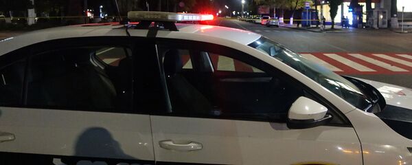 Полицейские машины. Спецоперация по освобождению заложников в Зугдиди - Sputnik Грузия