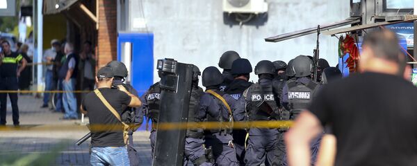 Спецоперация по освобождению заложников в филиале Банка Грузии в Зугдиди - Sputnik Грузия
