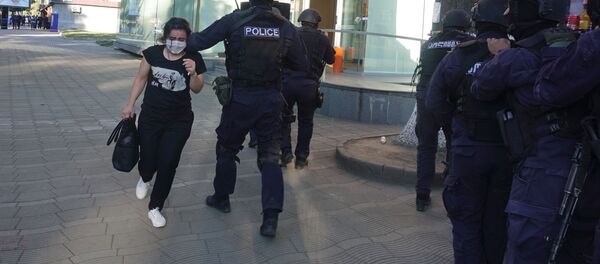 Спецоперация по освобождению заложников в филиале Банка Грузии в Зугдиди - Sputnik Грузия