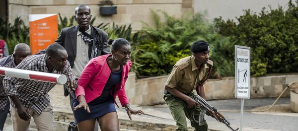 Снимок испанского фотографа Луиса Тато Теракт в отеле DusitD2, получивший главную награду конкурса имени Андрея Стенина - Sputnik Грузия