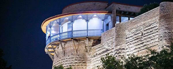 Дворец царицы Дареджан после реставрации. Исторические достопримечательности - Sputnik Грузия