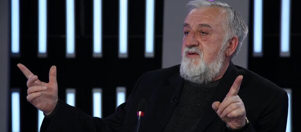 Политолог Вахтанг Дзабирадзе - Sputnik Грузия