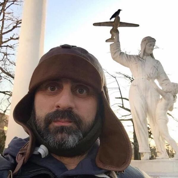 მაღალი შენობების მიღმა გადარჩენილი ქალაქის სული და უჩვეულოდ პუნქტუალური ბათუმელი მაღალი შენობების მიღმა გადარჩენილი ქალაქის სული და უჩვეულოდ პუნქტუალური ბათუმელი - Sputnik საქართველო