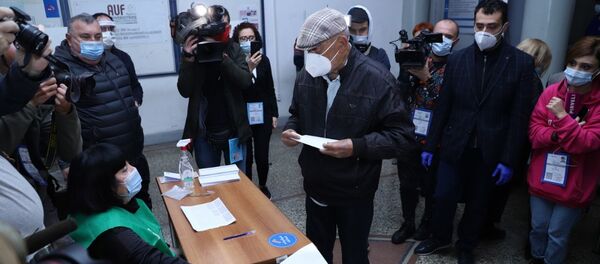 ბუბა კიკაბიძე არჩევნებზე ბუბა კიკაბიძე არჩევნებზე - Sputnik საქართველო