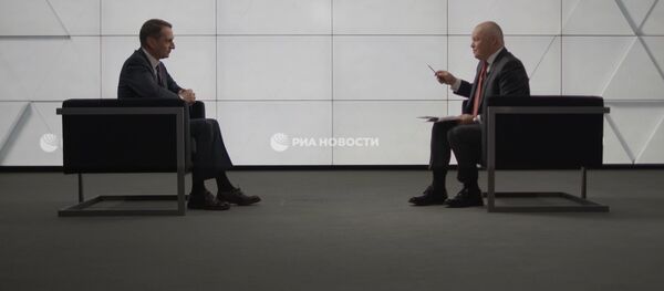 Противостояние разведок России и США: интервью Нарышкина Дмитрию Киселеву Противостояние разведок России и США: интервью Нарышкина Дмитрию Киселеву - Sputnik Грузия