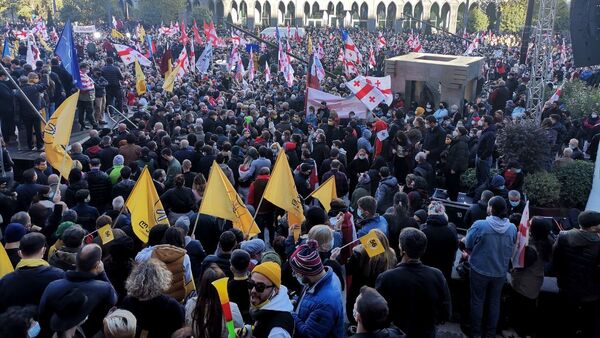 В Тбилиси начался масштабный митинг оппозиции - видео - Sputnik Грузия
