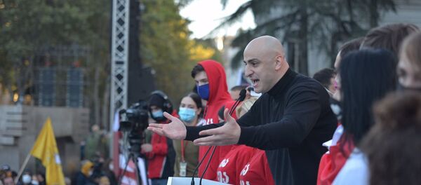 Ника Мелия. Масштабная акция протеста оппозиции в воскресенье 8 ноября 2020 перед зданием парламента Грузии - Sputnik Грузия