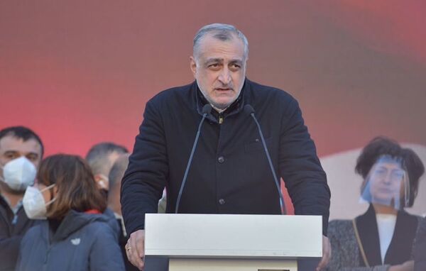 „ვარდების რევოლუციის“ თაობა“ - რა განცხადებები გაკეთდა თბილისის საპროტესტო აქციაზე   - Sputnik საქართველო