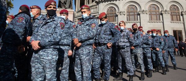 ოპოზიციის მიტინგი ერევანში ოპოზიციის მიტინგი ერევანში - Sputnik საქართველო