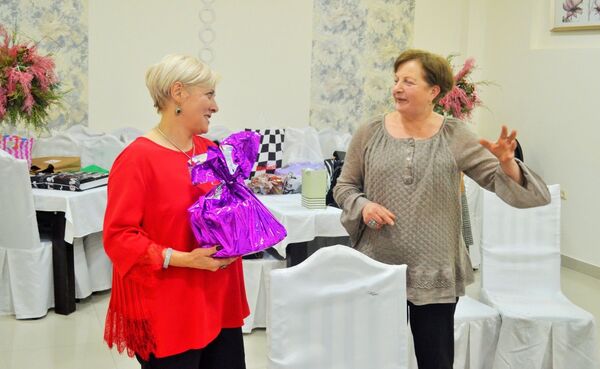 კლასგარეშე საკითხავი მასწავლებლებისთვის: სწორედ მაშინ გადავწყვიტე, რომ სკოლაში მემუშავა კლასგარეშე საკითხავი მასწავლებლებისთვის: სწორედ მაშინ გადავწყვიტე, რომ სკოლაში მემუშავა - Sputnik საქართველო