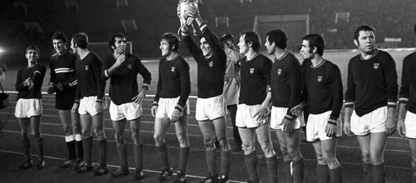 Обладатели Кубка СССР по футболу 1973 года - игроки команды Арарат (Ереван) - Sputnik Грузия