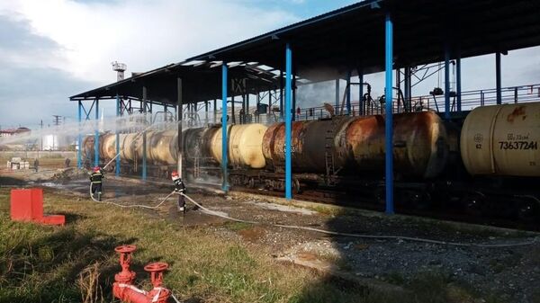 ხანძარი ბათუმის ნავთობტერმინალთან - Sputnik Грузия