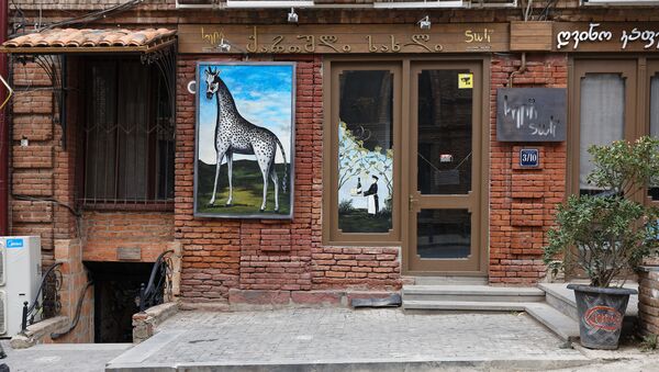 Закрытые кафе и рестораны в старом городе - кризис во время эпидемии коронавируса - Sputnik Грузия