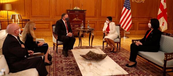 სალომე ზურაბიშვილი და მაიკ პომპეო სალომე ზურაბიშვილი და მაიკ პომპეო - Sputnik საქართველო