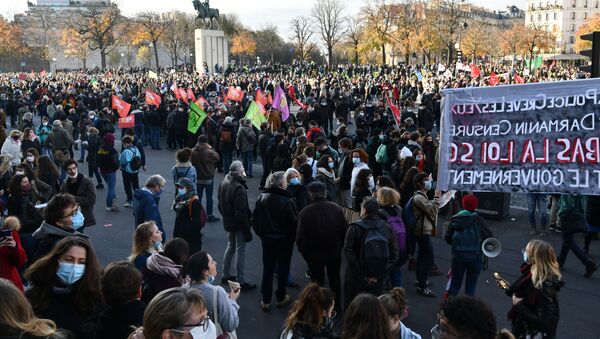 Протест в Париже против законопроекта О глобальной безопасности, - Sputnik Грузия