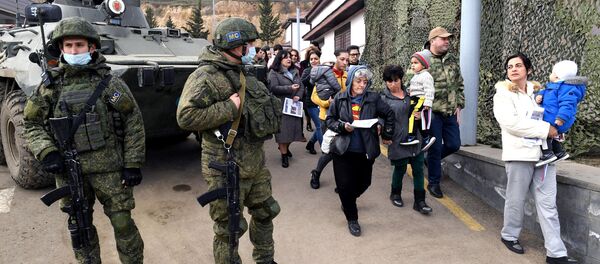 რუსი სამშვიდობოები სტეპანაკერტში რუსი სამშვიდობოები სტეპანაკერტში - Sputnik საქართველო