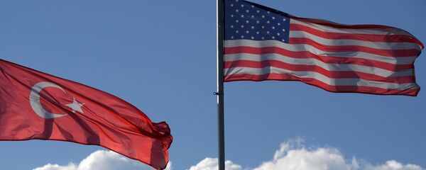 აშშ-სა და თურქეთის-დროშები - Sputnik საქართველო
